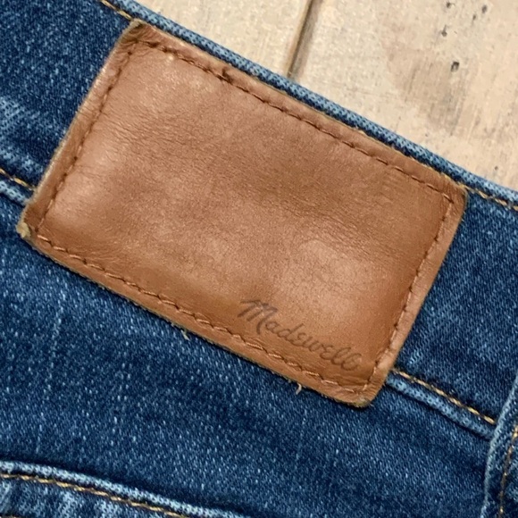 Madewell Roadtripper Cropped/Capri Jeans - Picture 2 of 6